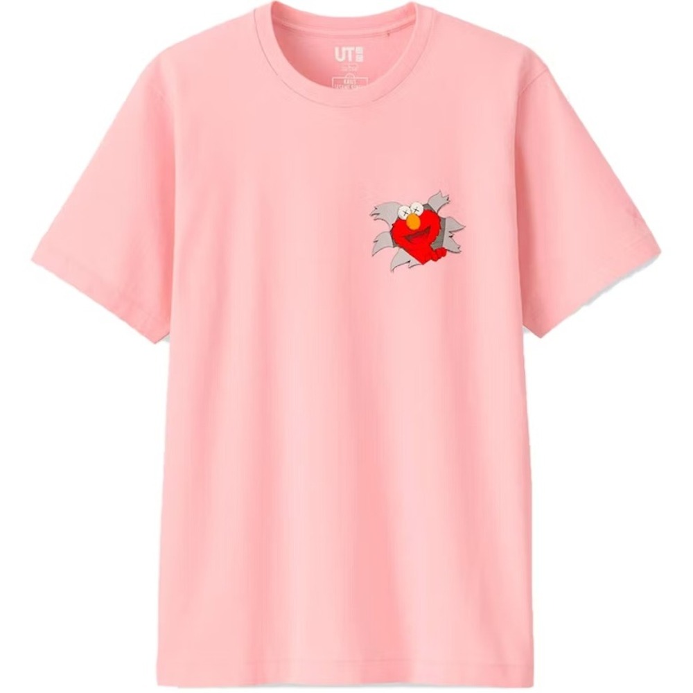 Uniqlo T-Shirt KAWS Sesame Street Elmo Pink XS